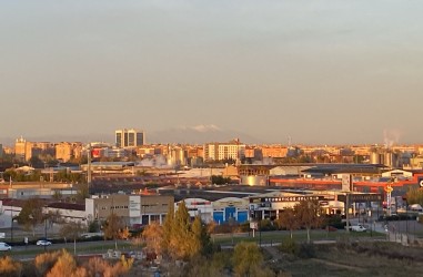 Vistas panorámicas desde ático del Edificio Vía Nova